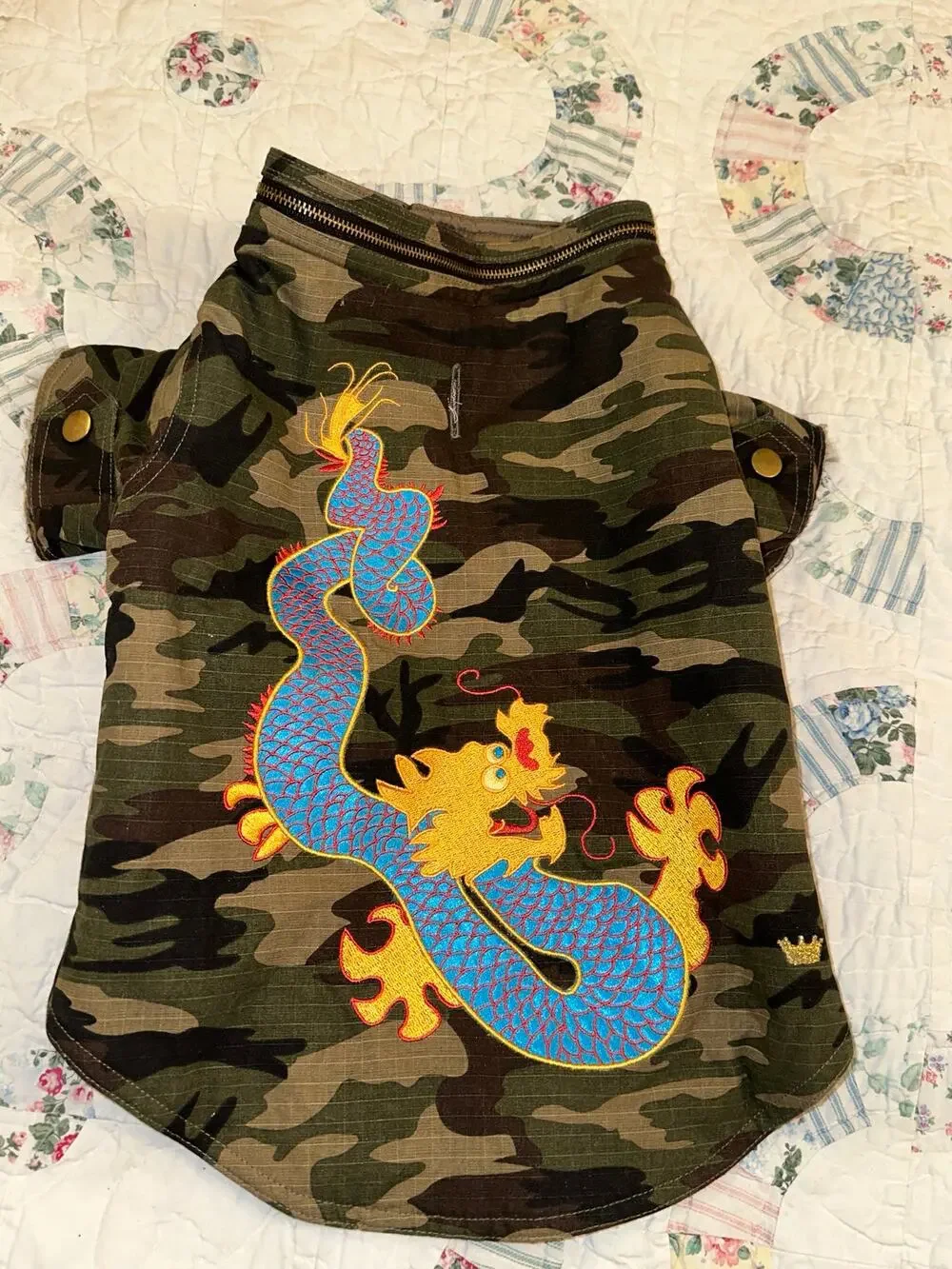 NWOT WARM LINED CAMO DRAGON EMBROIDERY DOG COAT 100% COTTON